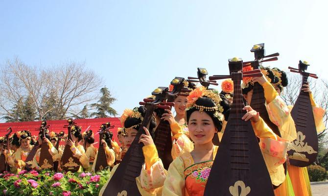 洛阳花会（探寻洛阳花会的魅力与奥秘）