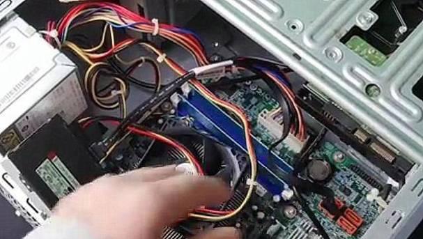 亡灵电脑重启后黑屏怎么回事？可能的原因有哪些？
