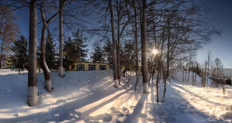 全景相机在雪山如何用手机拍照？