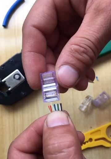 点头的充电器接线方法是什么？