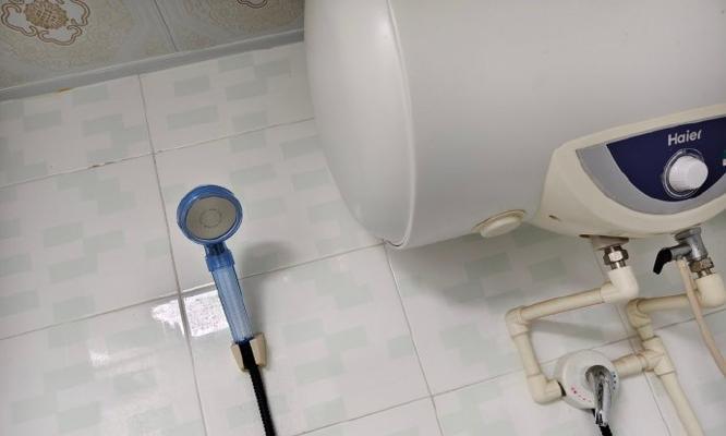 热水器洗完水发黄应如何处理？