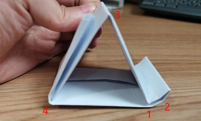 如何用纸制作平板支架？视频教程在哪里能找到？