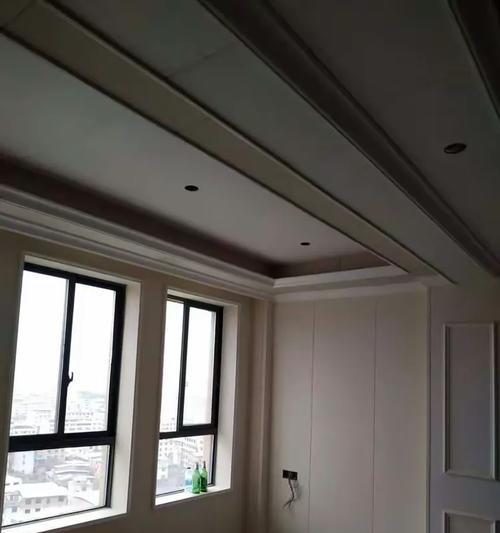 电视机被水钻打穿后的处理方法是什么？