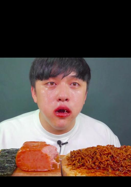 大厨模拟器声控操作方法是什么？如何有效使用声控功能？