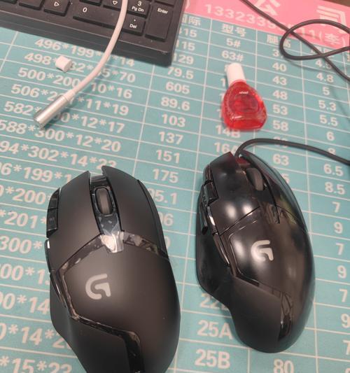 罗技g402在英雄联盟中如何进行设置？