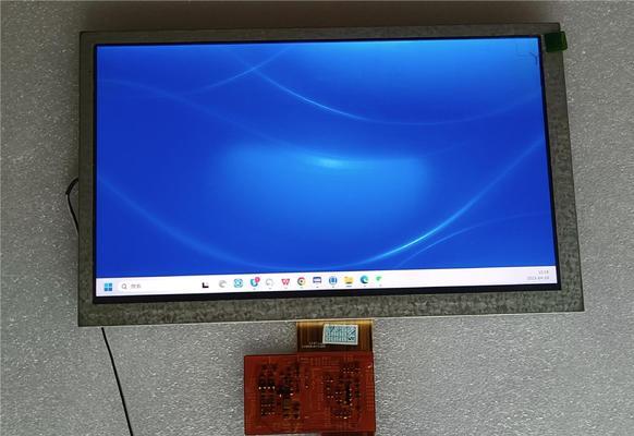 优威派克一体机显示屏是什么品牌？显示效果如何？