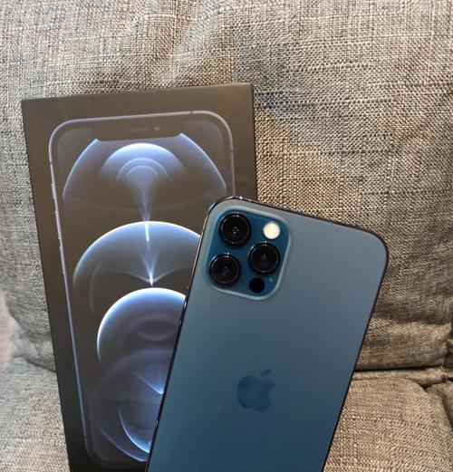 iPhone12充电器头功率是多少瓦？充电速度如何？
